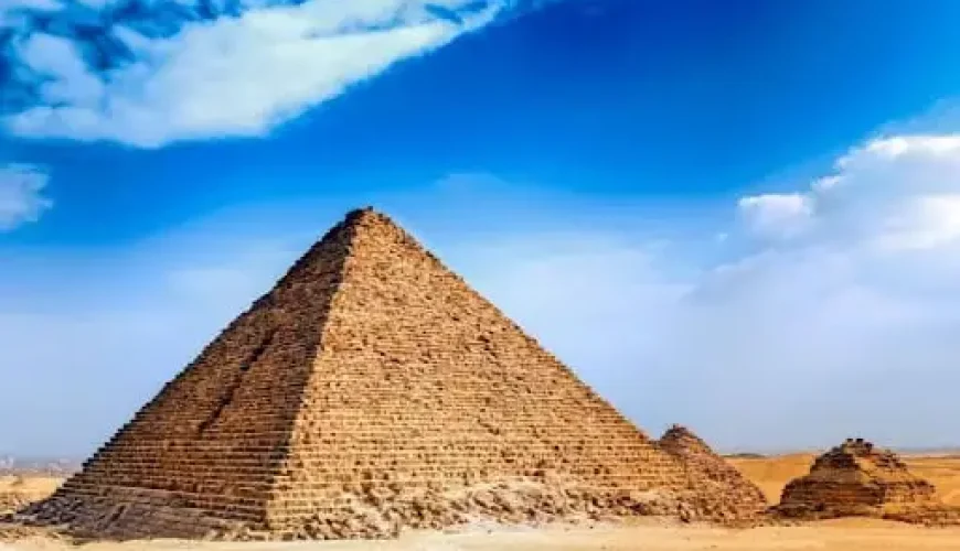 The Pyramid of Menkaure | The Smallest but Majestic Pyramid of Giza 2 the pyramid of menkaure