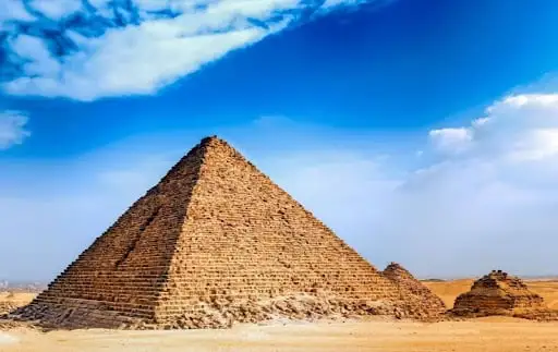 the pyramid of menkaure