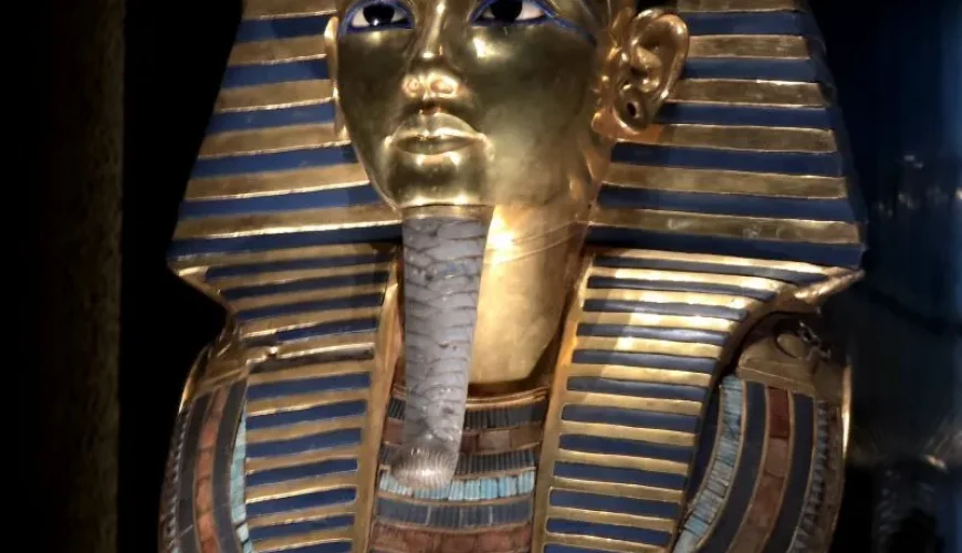 he King Tutankhamun Treasure
